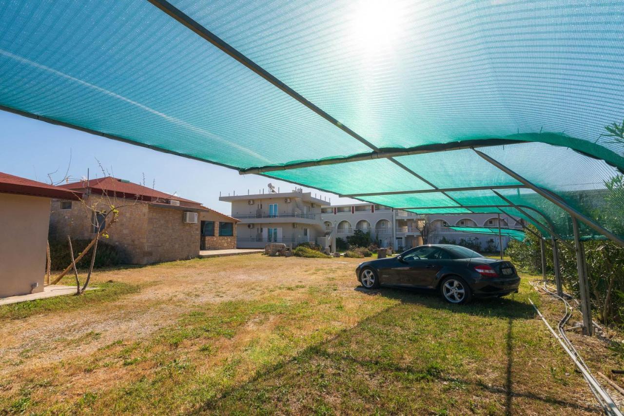 Georgia Apartments Kypseli Exterior photo